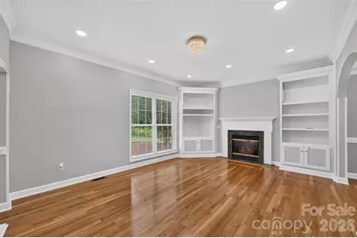 220 35th Avenue NE, Hickory, NC 28601 - Photo 13