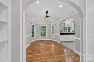 220 35th Ave NE, Hickory, NC 28601 - Photo 15