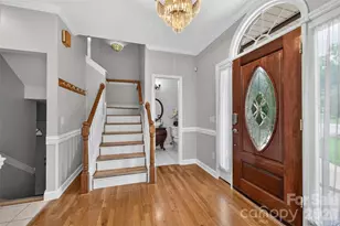 220 35th Ave NE, Hickory, NC 28601 - Photo 9