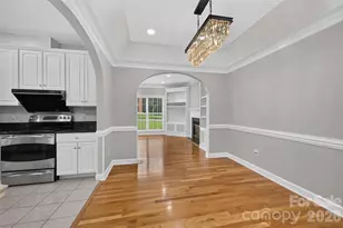 220 35th Ave NE, Hickory, NC 28601 - Photo 17
