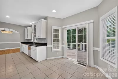 220 35th Avenue NE, Hickory, NC 28601 - Photo 23