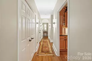 810 Cherokee Rd, Charlotte, NC 28207 - Photo 25
