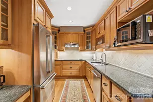 810 Cherokee Rd, Charlotte, NC 28207 - Photo 23