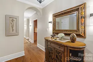 810 Cherokee Rd, Charlotte, NC 28207 - Photo 9