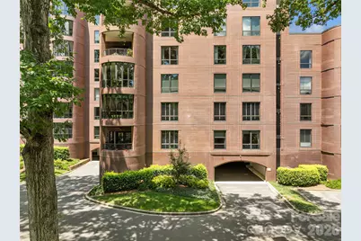 810 Cherokee Road, Charlotte, NC 28207 - Photo 3