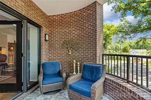810 Cherokee Rd, Charlotte, NC 28207 - Photo 17