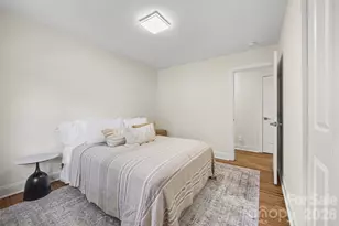 1142 Fox Run Dr, Charlotte, NC 28212 - Photo 19