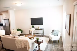 3110 Elemare St, Charlotte, NC 28208 - Photo 3