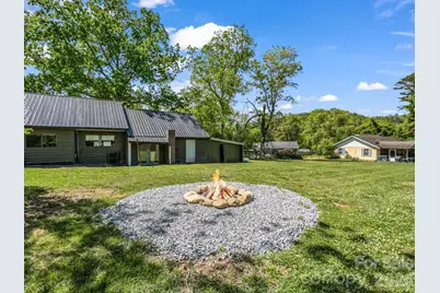 363 Etowah School Road #1, Hendersonville, NC 28739 - Photo 37