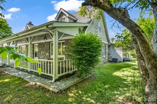 363 Etowah School Rd, Hendersonville, NC 28739 - Photo 3