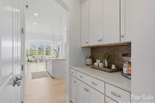 5008 Lydgate Dr, Waxhaw, NC 28173 - Photo 9