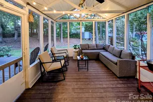 8929 Gamesford Dr, Charlotte, NC 28277 - Photo 5