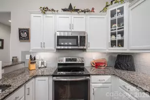 2360 Villa Oaks Ct, Gastonia, NC 28056 - Photo 23