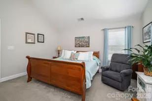 2360 Villa Oaks Ct, Gastonia, NC 28056 - Photo 17