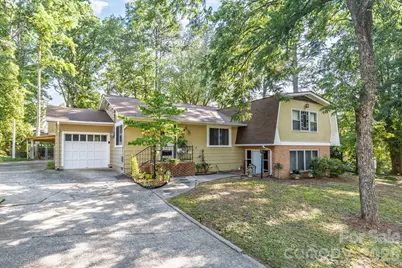 1659 Maple Avenue, Albemarle, NC 28001 - Photo 3