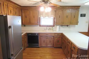 1357 Beal Rd, Lincolnton, NC 28092 - Photo 9