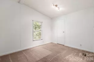 2786 Ridgecreek Dr, Morganton, NC 28655 - Photo 25