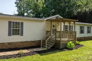 2786 Ridgecreek Dr, Morganton, NC 28655 - Photo 27