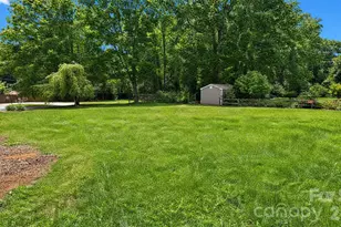 1857 8th St Dr NE, Hickory, NC 28601 - Photo 31