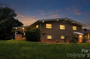 1857 8th St Dr NE, Hickory, NC 28601 - Photo 3