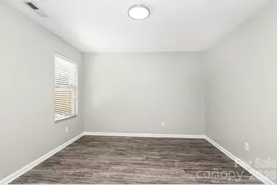 3219 Decapolis Drive, Charlotte, NC 28215 - Photo 7