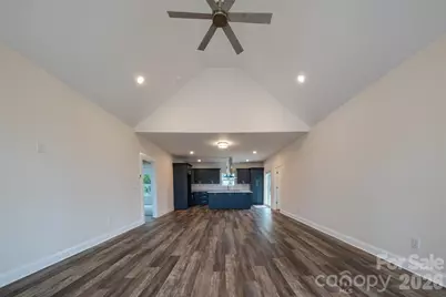 317 Old Airport Road #33, Statesville, NC 28677 - Photo 9