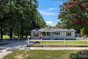 401 S Martin Luther King Jr Ave, Salisbury, NC 28144 - Photo 1