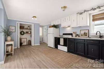 607 Texas Trail, Dallas, NC 28034 - Photo 7