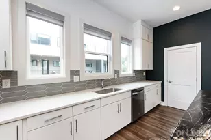 1207 E 36th St, Charlotte, NC 28205 - Photo 13
