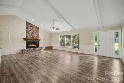 105 Windsong Court, Gastonia, NC 28056 - Photo 5