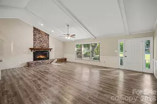 105 Windsong Ct, Gastonia, NC 28056 - Photo 5