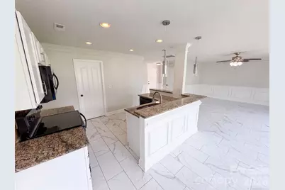 5732 Wallace Cabin Drive, Charlotte, NC 28212 - Photo 7