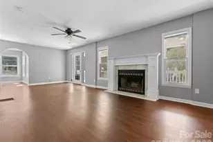 218 Junaluska Oaks Dr, Waynesville, NC 28786 - Photo 9