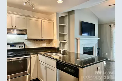 3306 Selwyn Farms Lane #7, Charlotte, NC 28209 - Photo 5