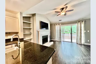 3306 Selwyn Farms Lane #7, Charlotte, NC 28209 - Photo 7