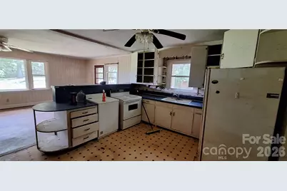 1036 Curve View Road, Lincolnton, NC 28092 - Photo 17