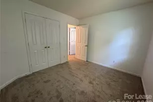 4412 David Cox Rd, Charlotte, NC 28269 - Photo 15