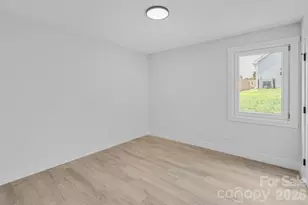 510 E Second Ave, Gastonia, NC 28054 - Photo 11