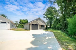520 E Second Ave, Gastonia, NC 28054 - Photo 1