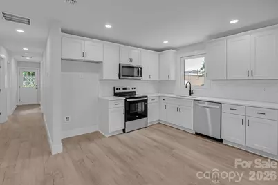 520 E Second Avenue, Gastonia, NC 28054 - Photo 5