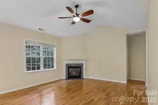 102 Woodcreek Cir, Swannanoa, NC 28778 - Photo 7