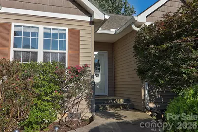 102 Woodcreek Circle, Swannanoa, NC 28778 - Photo 5
