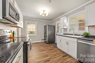 1604 Patton Ave, Charlotte, NC 28216 - Photo 9