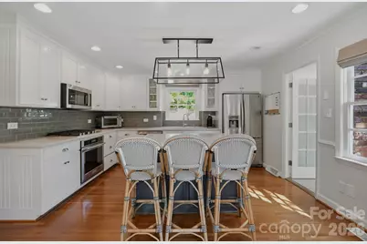 3901 Severn Avenue, Charlotte, NC 28210 - Photo 11