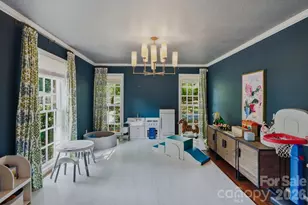 3901 Severn Ave, Charlotte, NC 28210 - Photo 17