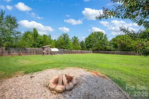 10724 Kingsview Dr, Davidson, NC 28036 - Photo 39