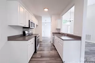 2160 Brantley Creek Dr, Kannapolis, NC 28083 - Photo 5
