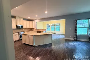 5816 Selkirkshire Rd, Charlotte, NC 28278 - Photo 25