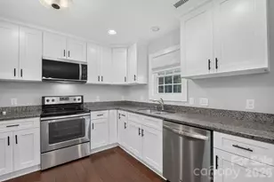 8 Waterford Ct, Granite Falls, NC 28630 - Photo 15
