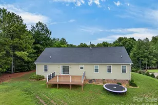 8 Waterford Ct, Granite Falls, NC 28630 - Photo 3
